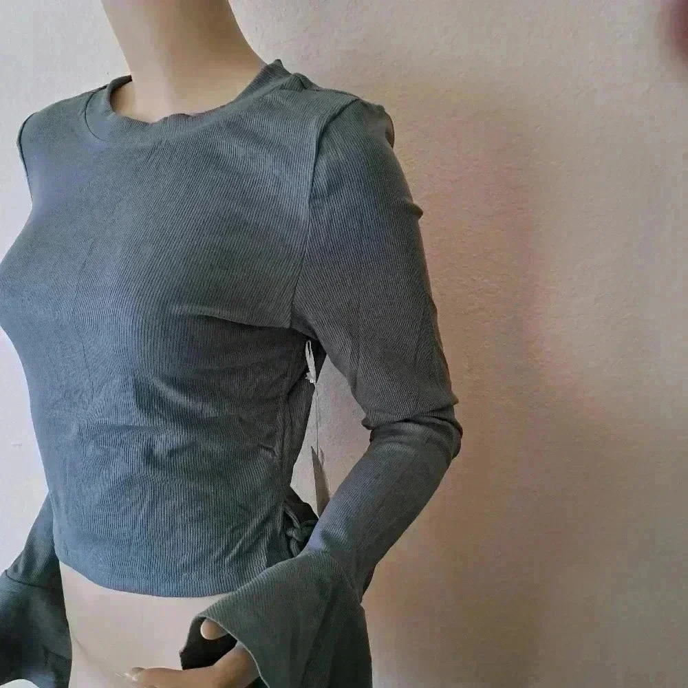 TEE RIBBED CROP - Picture 2 of 7